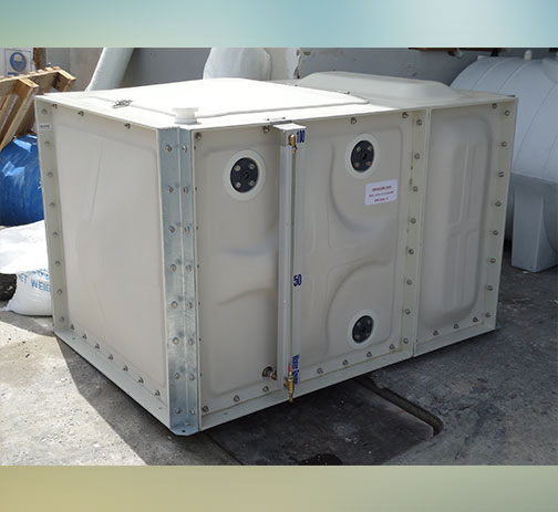 small fiberglass boats manufacturers